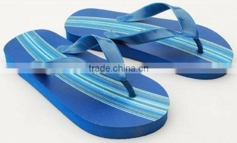 Low price wholesale new design rubber canvas shoes