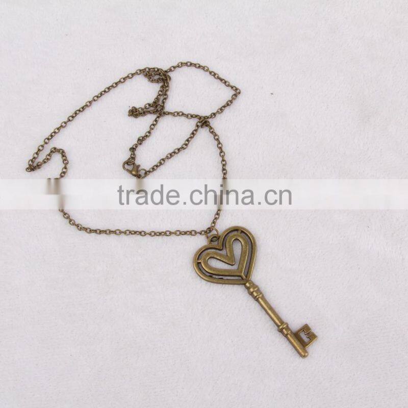 New arrival pop steampunk key chain heart pendant bronze statement necklace 2015 yiwu fashion jewelry hot sale