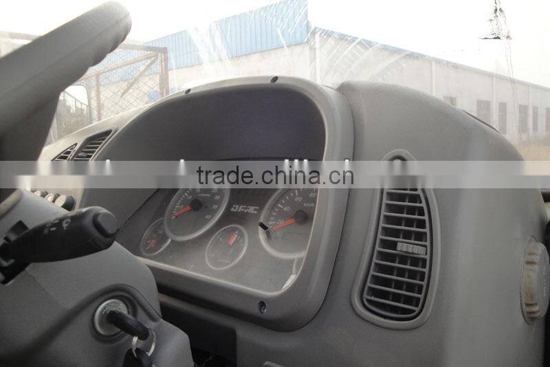dongfeng 4x2 Light Flat Bed Cargo Truck,flat bed tow trucks