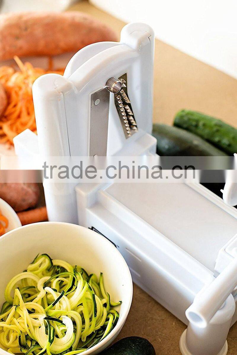 Greenwell 1 Tri Blade Vegetable Slicer - Spiral Cutter - Spiralizer for Vegetables, Fruit and Raw Food Cuisine