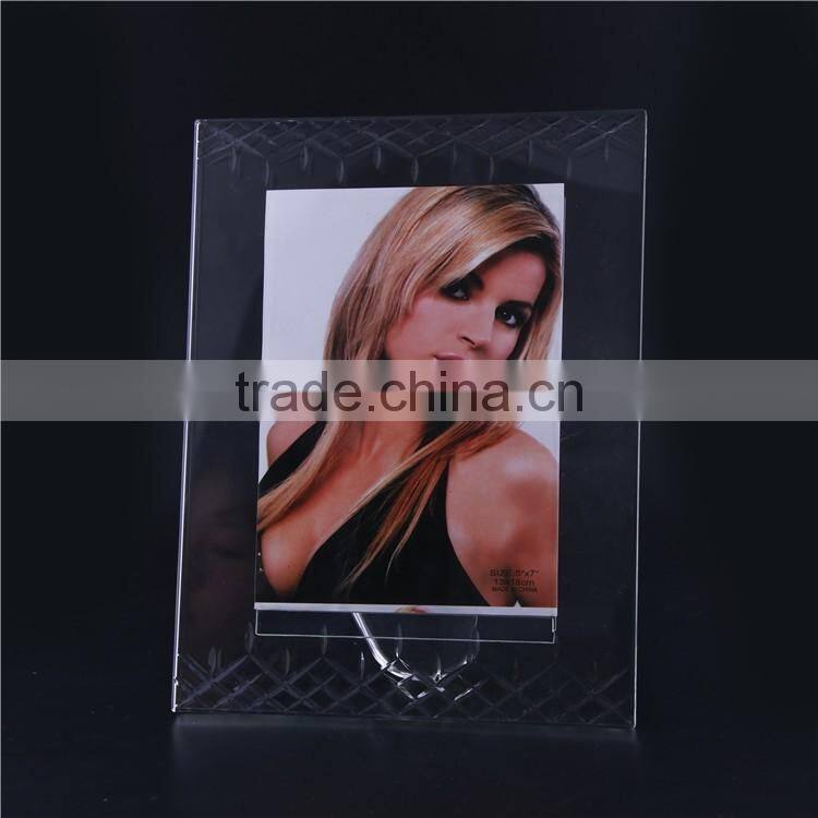 Popular cheap Tabletop Souvenirs crystal photo frame gift
