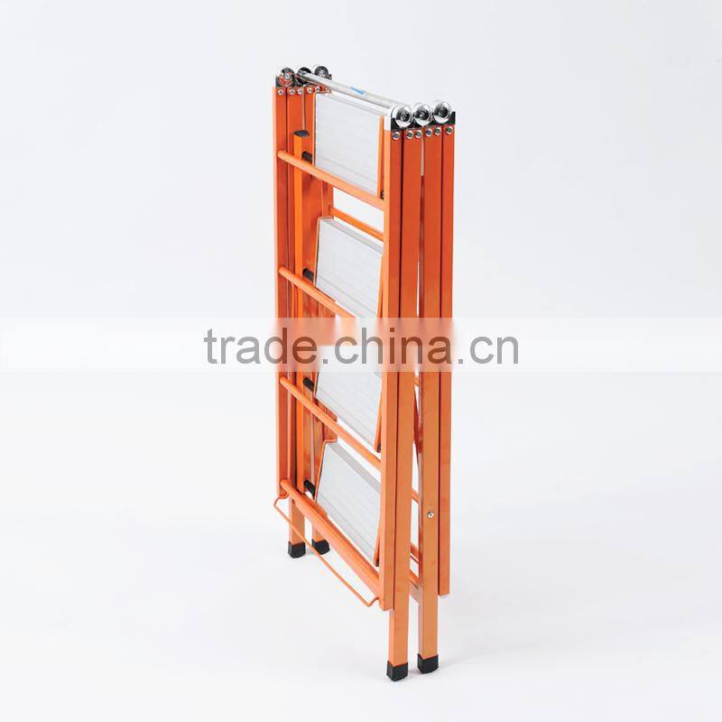 4 steps ladder with wing clothes hanger rack
