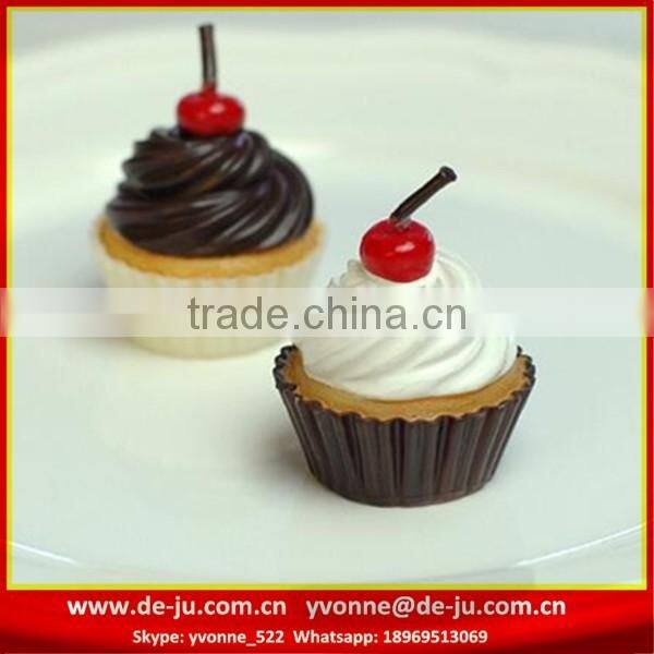 Customized Black Cake Cherry Exquisite Gift Candle