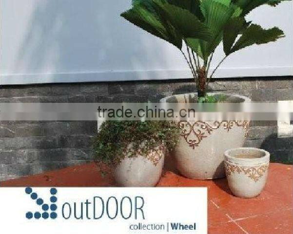 Vietnam Outdoor glazed Pottery