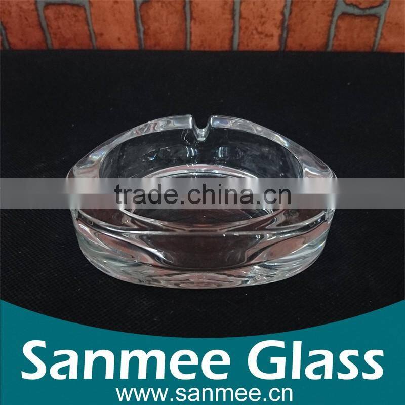 Clear Triangle Portable Glass Cigar Ashtray for Wholesale