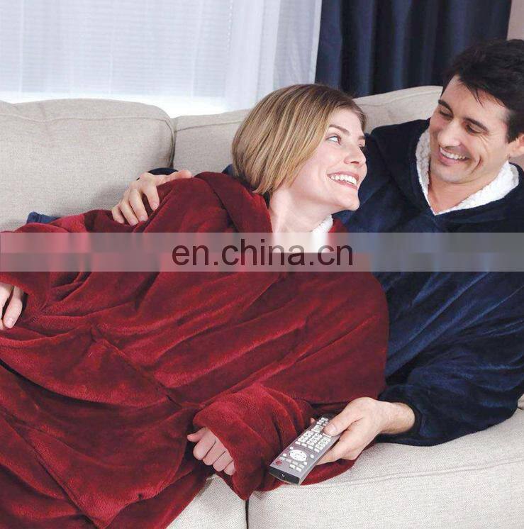 Factory Outlet 2021 Christmas Hooded Fashion Trend All-match Warm Outdoor Cool and Warm Lazy Hedging TV Blanket Couple Pajamas