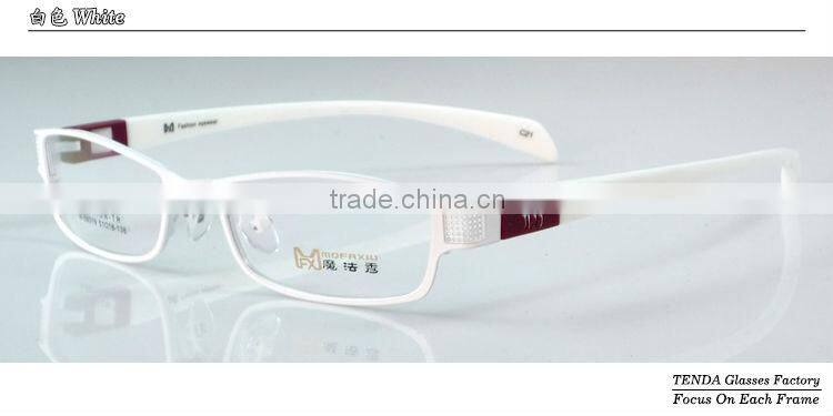 Women fancy eyeglasses frames with changeable temples