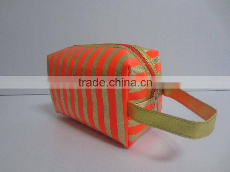 cheap wholesale makeup bags,travel makeup bags,makeup bags with compartments