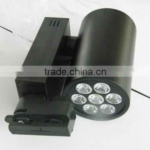 2013 best saving 10w dimmable race led track spot lighting