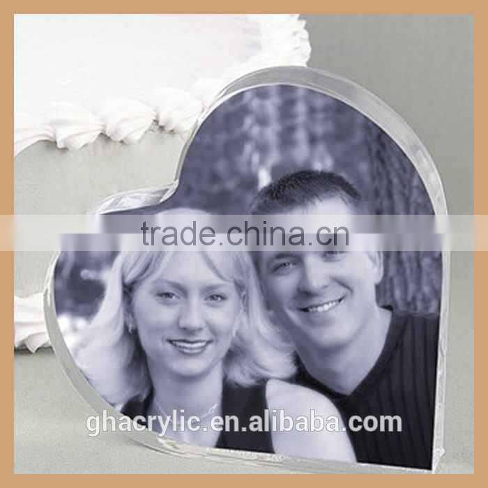Customize Magnetic Acrylic Frame , Magnet Connecting Acrylic Photo Frame for Wedding Memorial