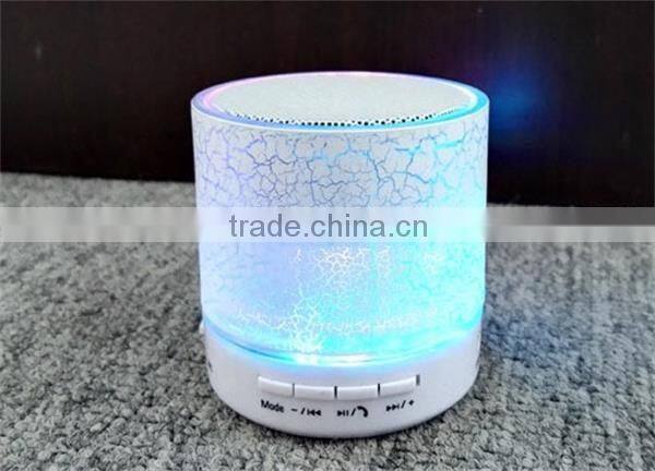 2016 Factory Price High Quality Mobile Bluetooth Wireless Mini Speaker With Led Flashing Light 2016 New Innovative Product
