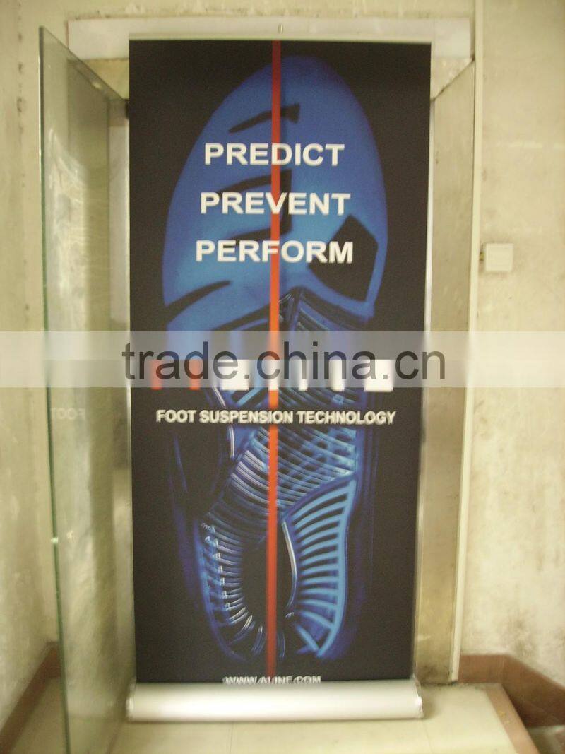 Aluminium roll up/roller banner