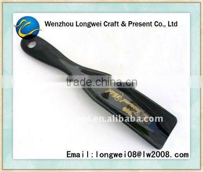 logo engraving painted long wood shoe horn with rope