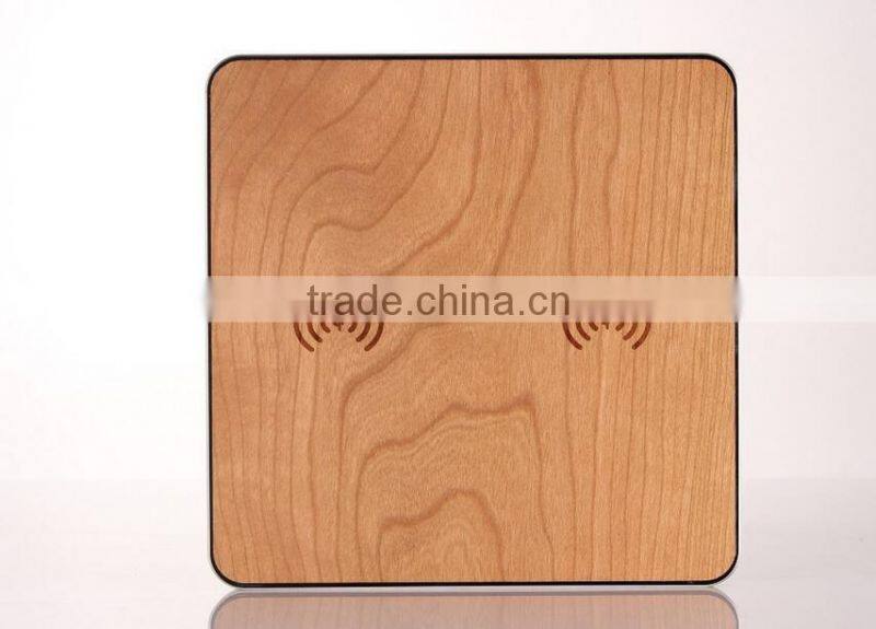 Factory supply q8 wireless charger wireless charger odm with wood design