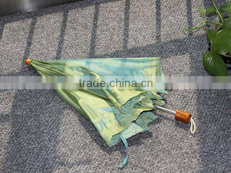 2014 fashion anti-ultraviolet folding umbrella