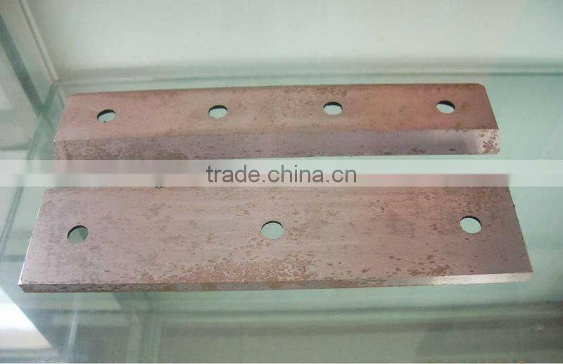 Modulator assort chipper with diesel engine driven capacity is 6-8T per hours