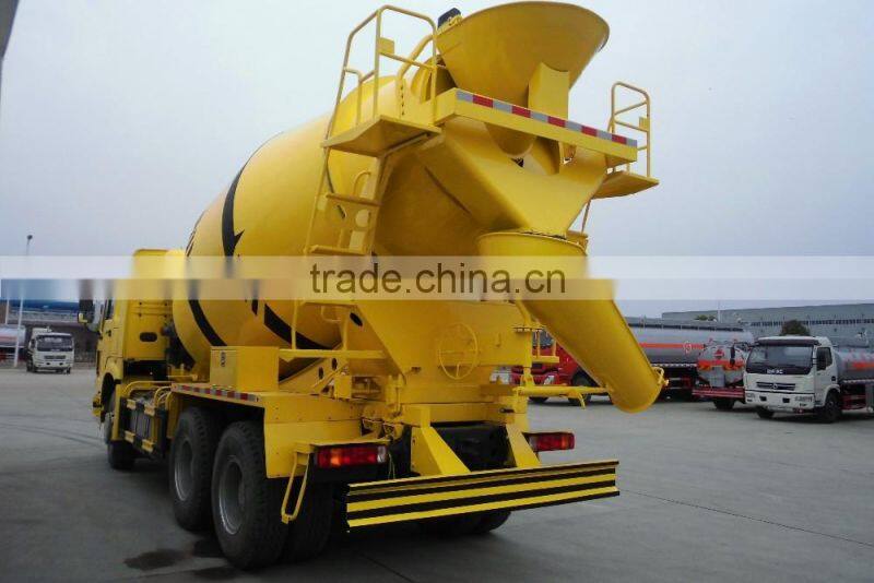 6x4 SINOTRUK HOWO concrete delivery truck for sale