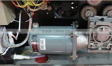 Plastic film continuous sealing machine