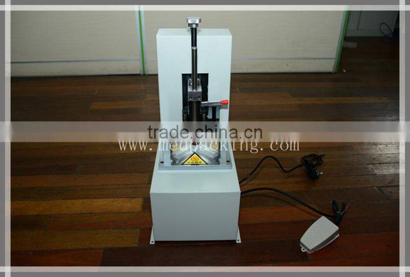 Cut the fillet machine for cutting all kinds of books, envelopes, trademarks, notebooks and other paper R2-R8 blades