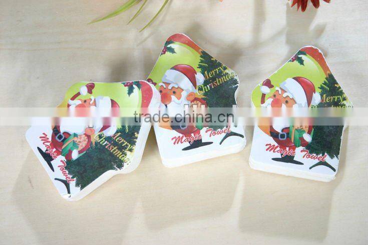 Christmas tree compressed towel for gifts