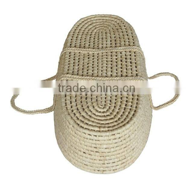 Wholesale handmade straw basket for baby sleeping