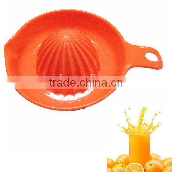 OJ-3234 Vintage Plastic hand juicer