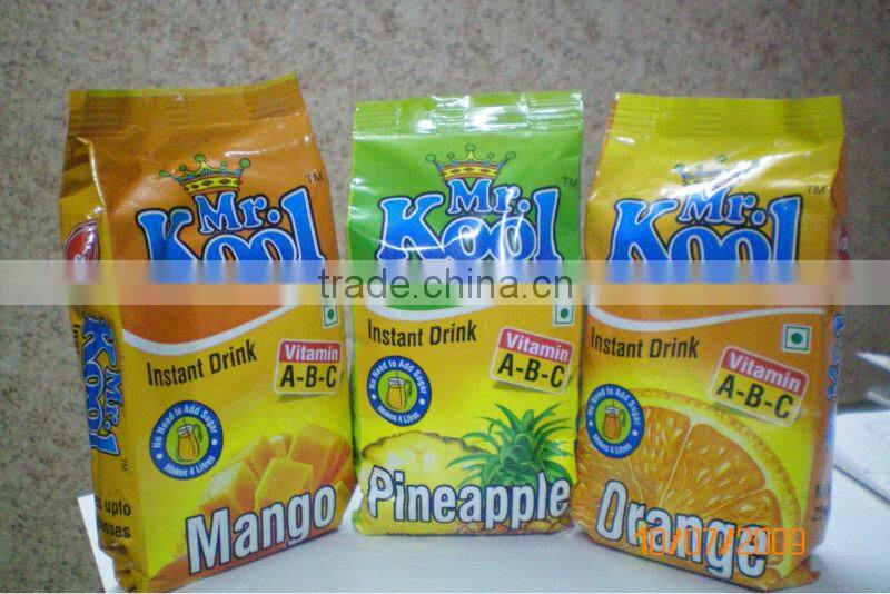 Instant Drink flavored powder strawberry