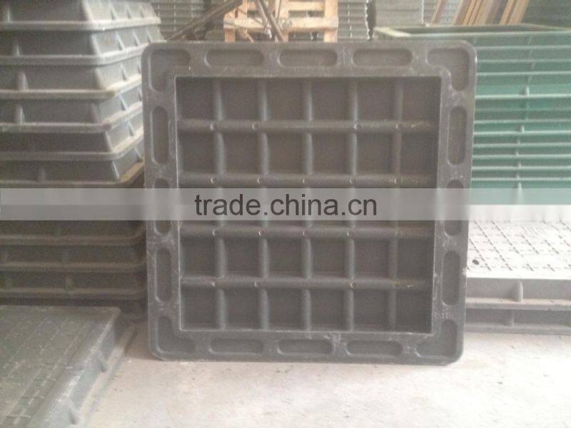 square 600 manhole cover
