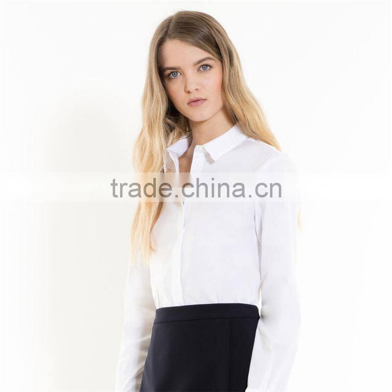 Concealed button fastening Straight cut Classic collar poplin shirt