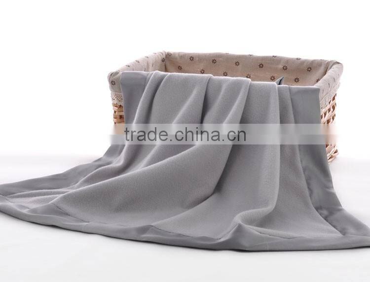 Wholesale Cheap Personalized Softextile Polar Fleece Blankets In Bulk