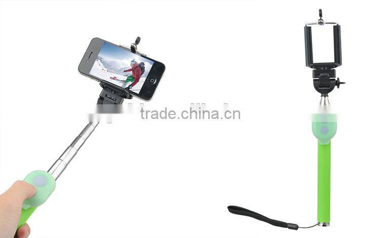selfie stick with seamless Bluetooth connectivity makes taking selfies incredibly simple