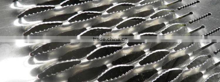 China Factroy Grip Strut Stair Treads
