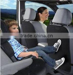 Car kick mats with pockets