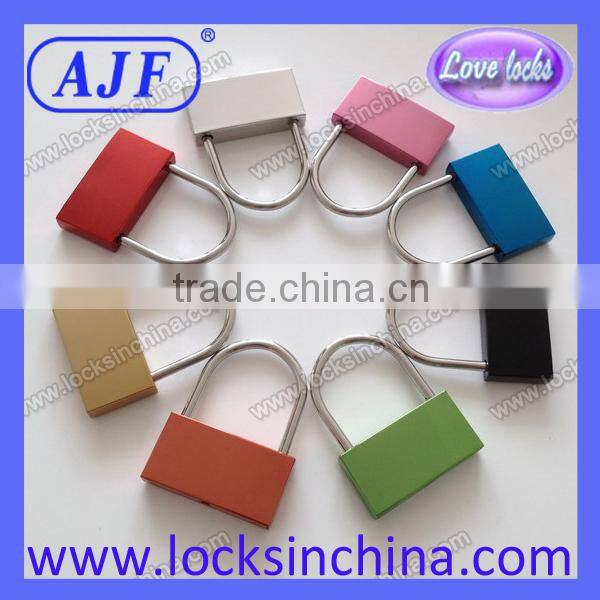 2016 best choice new style high quality pink square love lock with key