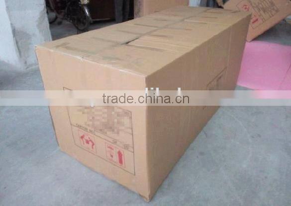 Replica two seater love seat Eero Saarinen womb sofa