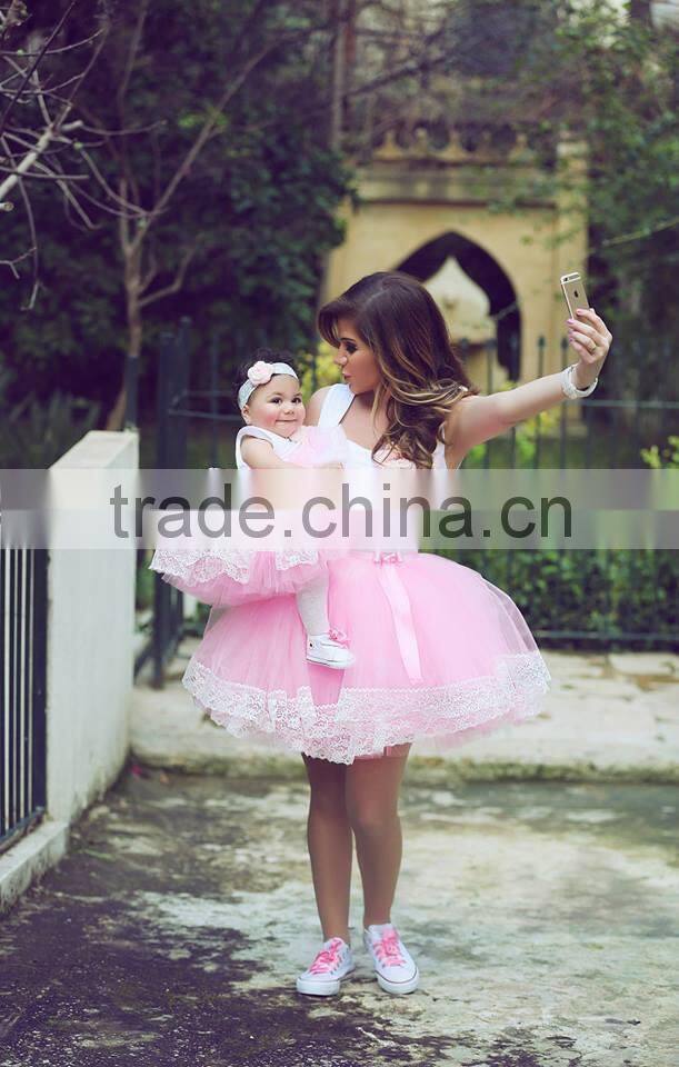 SMDA10 Pretty Girl First Communion Dress Lace Edged Pink Mother and Child Dresses for party