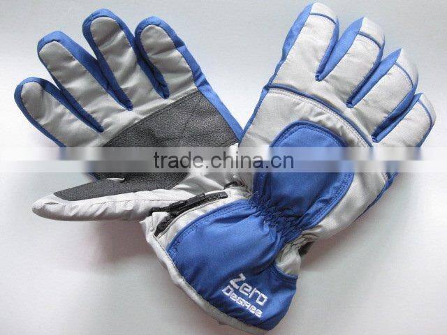 sports race gloves