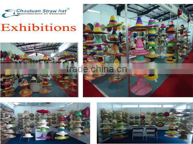 STRAW HAT DECORATION