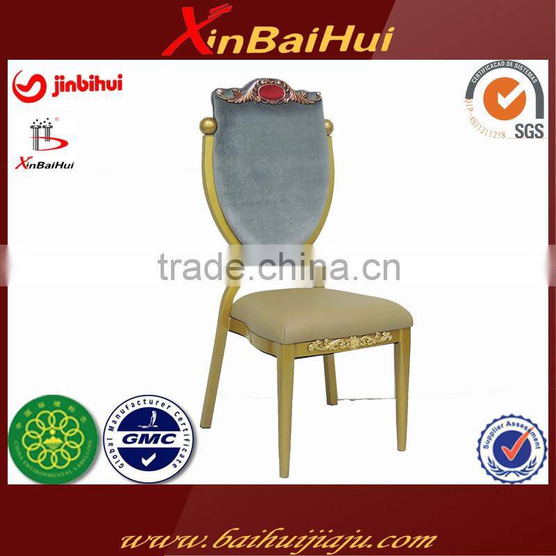 Room divider with wheels