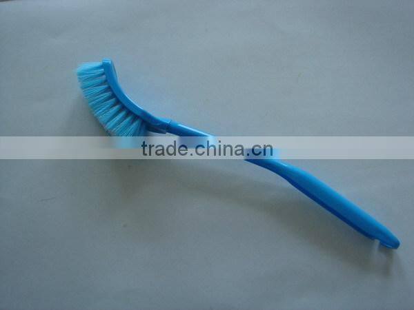 Colored brushes for floor cleaning