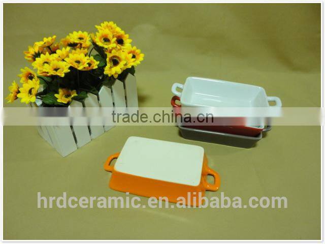 2014 hot sale square shape color ceramic bakeware