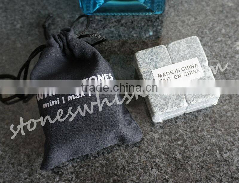 Large whiskey stone light grey chilling stone set