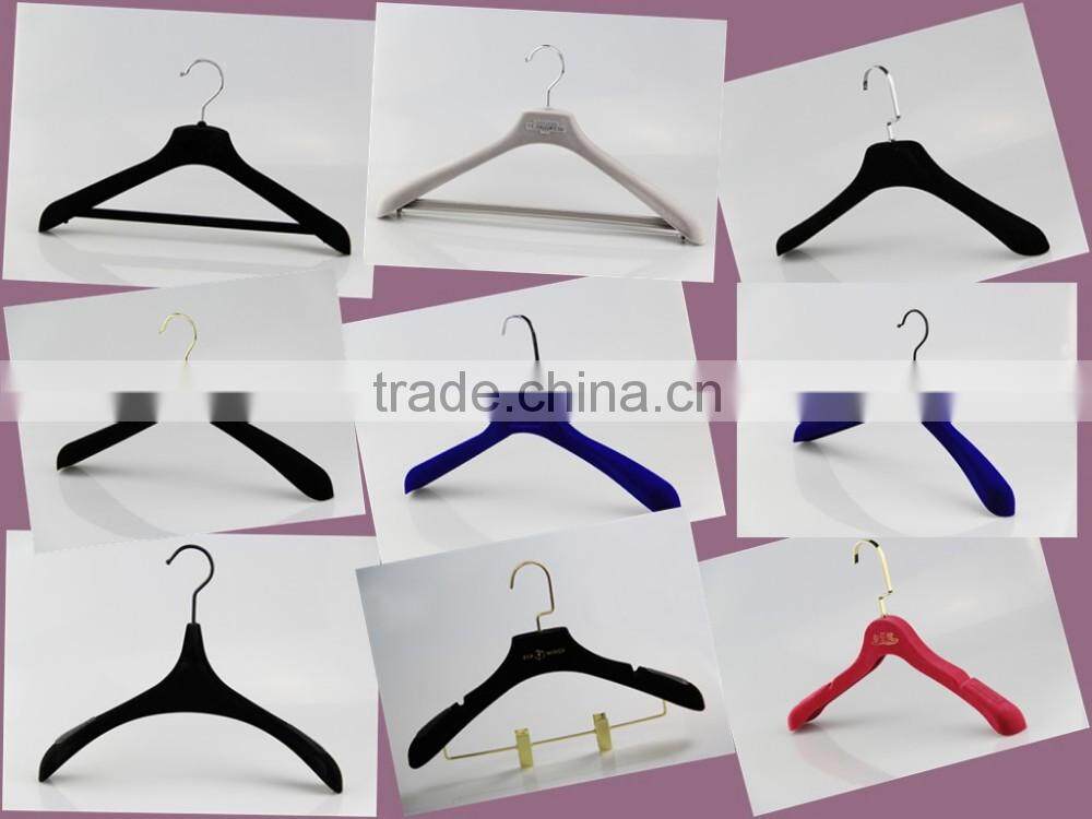 HA7035 same style top and bottom hanger rubber coated plstic hanger