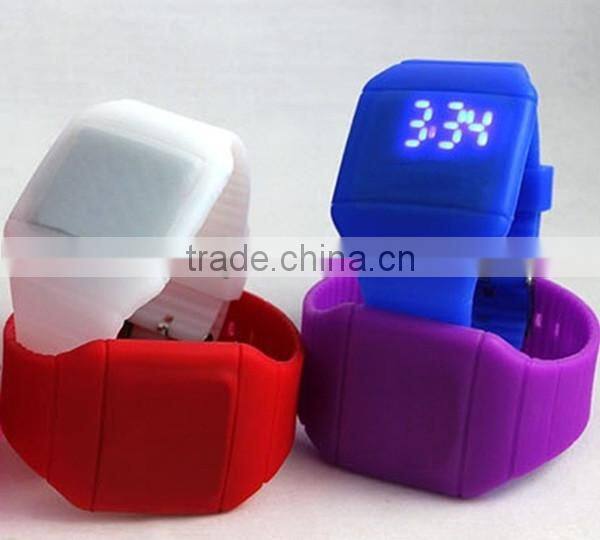 New 2013 products the full color watch led silicone sports watch