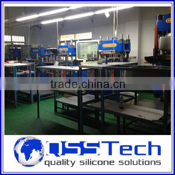 High quality 7ml customized small 3 pieces acrylic storage jar set/ oil dab wax container/ silicone wax and oil container