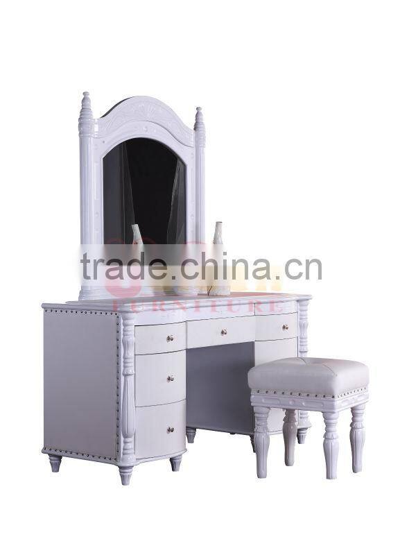 Newest arrival golden design antique dresser and mirror