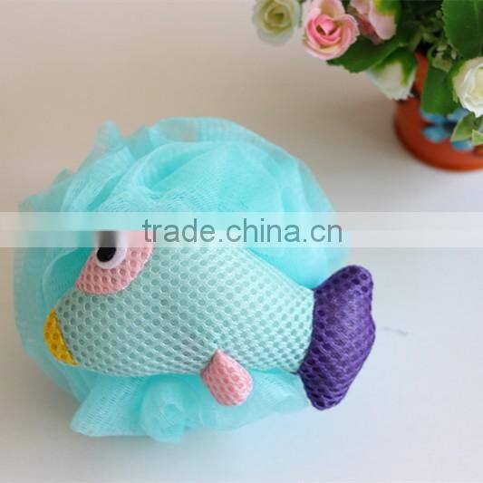 2016New arrival baby bath ball color fish