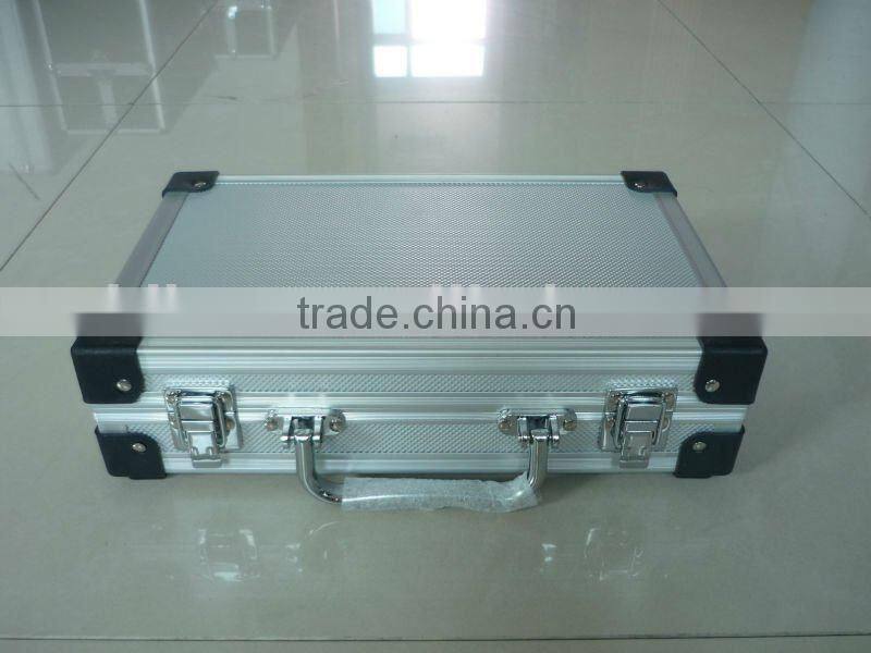 storage box with wheels