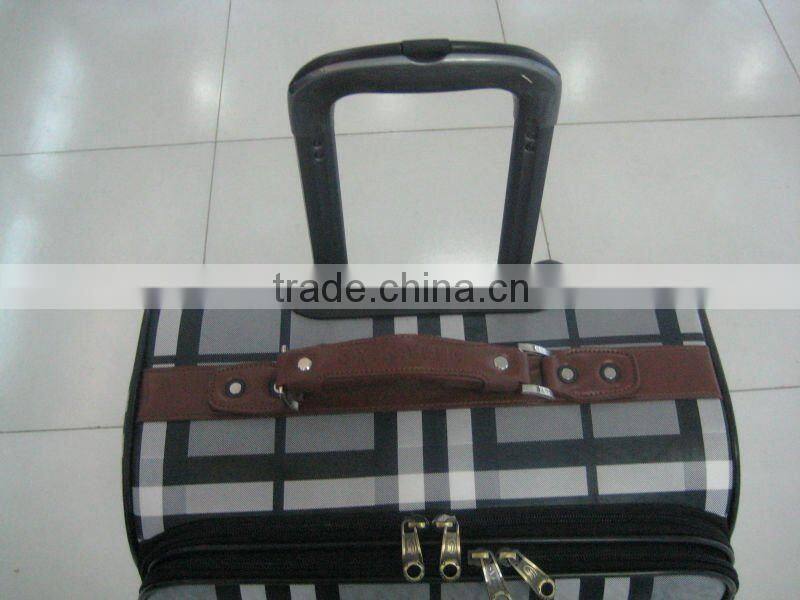 2012 New Designer 4 Spinner Wheels Luggage
