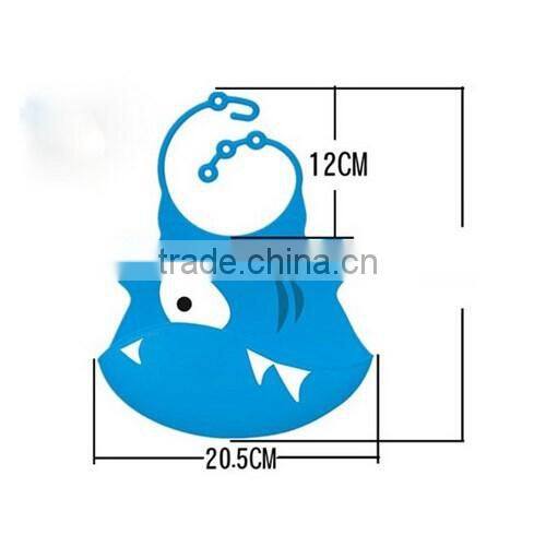 Low Price Washable Silicone Best Baby Bib with Crumb Food Catcher for Infant Baby Snaps Style